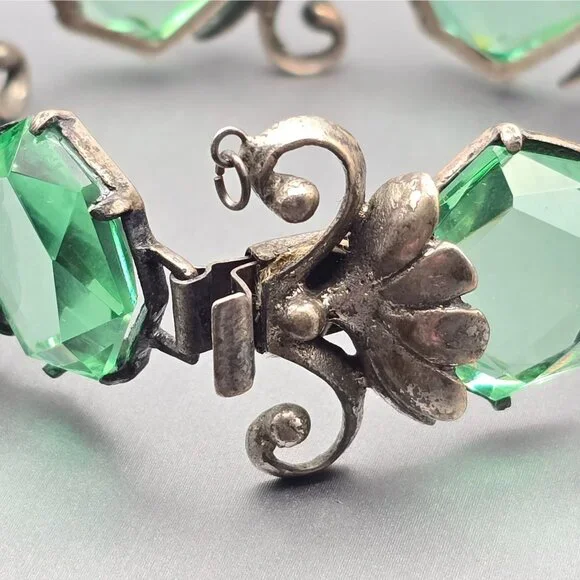 Art Nouveau Sterling Silver Demi-Parure Green Glass Floral Bracelet Earrings - Picture 4 of 16